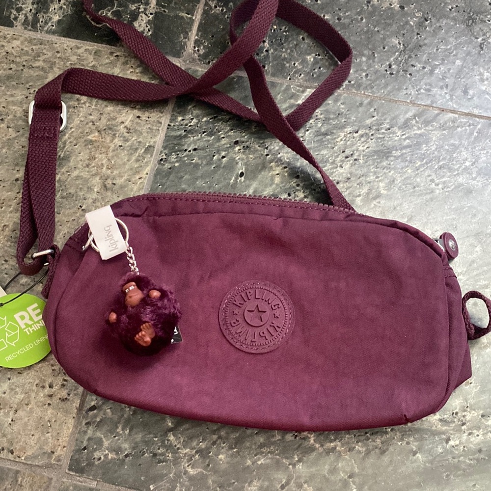 🆕💜Kipling Iker Crossbody, Dark Plum Tonal